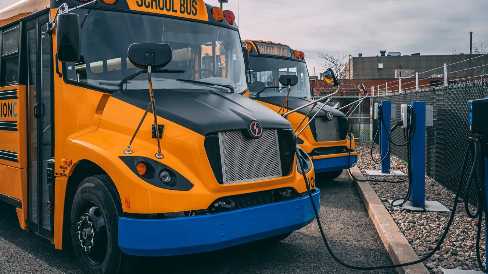 Parents prefer electric school buses