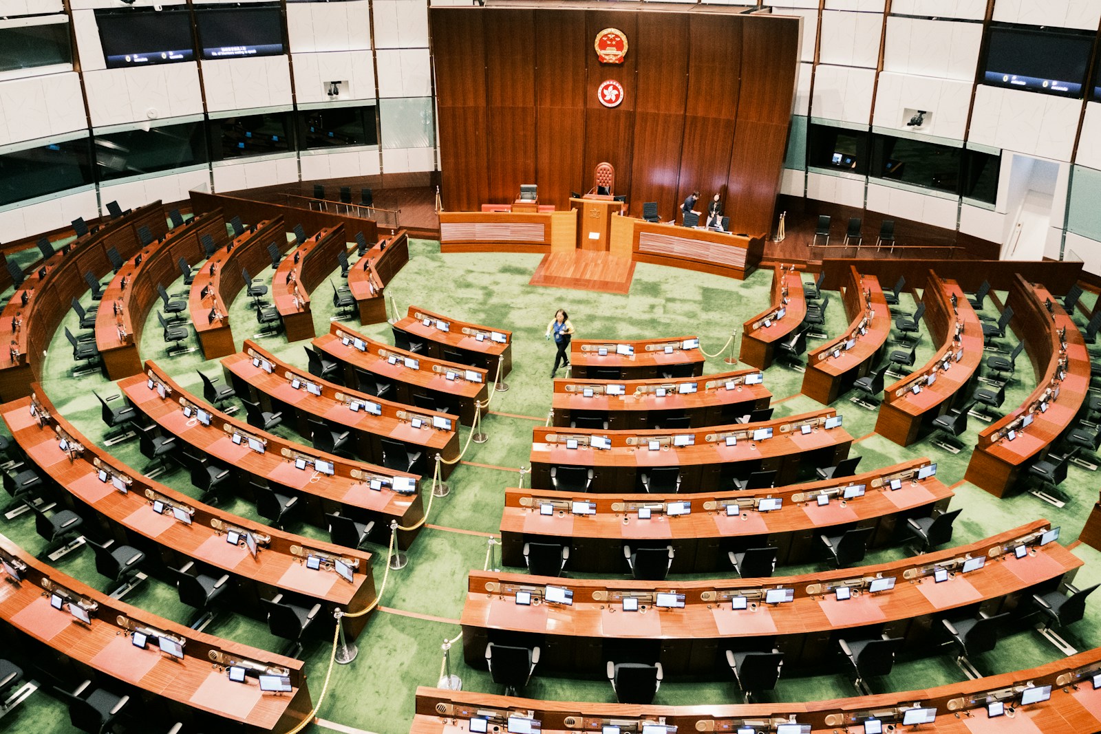 Arkansas panel moves forward plan to let rural schools break away from districts